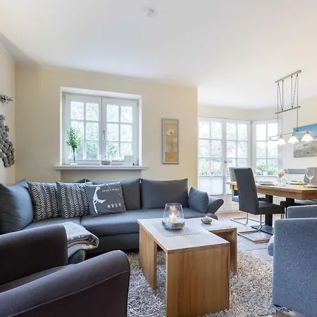 Landhaus Normannenweg App 1 Apartment Wenningstedt-Braderup