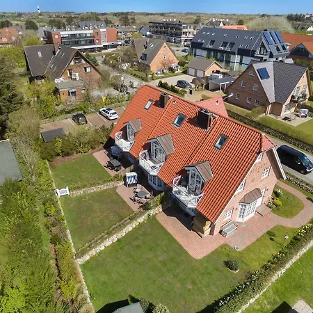 Landhaus Normannenweg App 1 Apartment