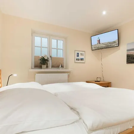 Landhaus Normannenweg App 1 Wenningstedt-Braderup